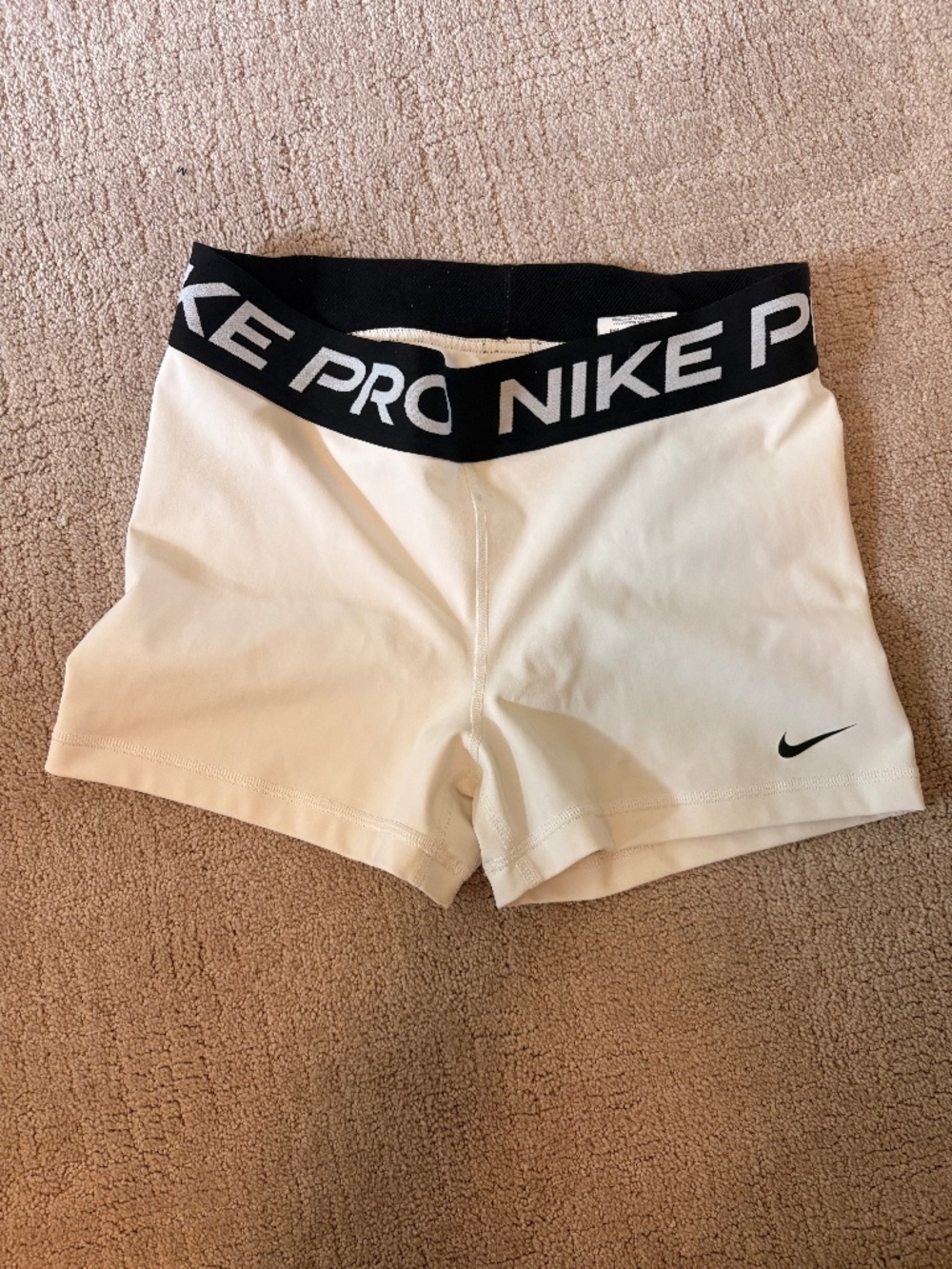 Nike Pro Women's White Spandex with Black Waist Band Shorts Size Medium